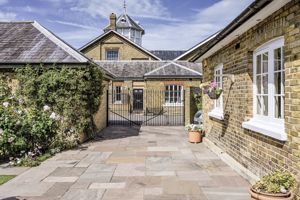 Photo 5- click for photo gallery